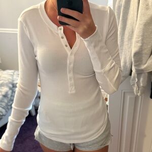 American Eagle Outfitters White Long Sleeve Henley